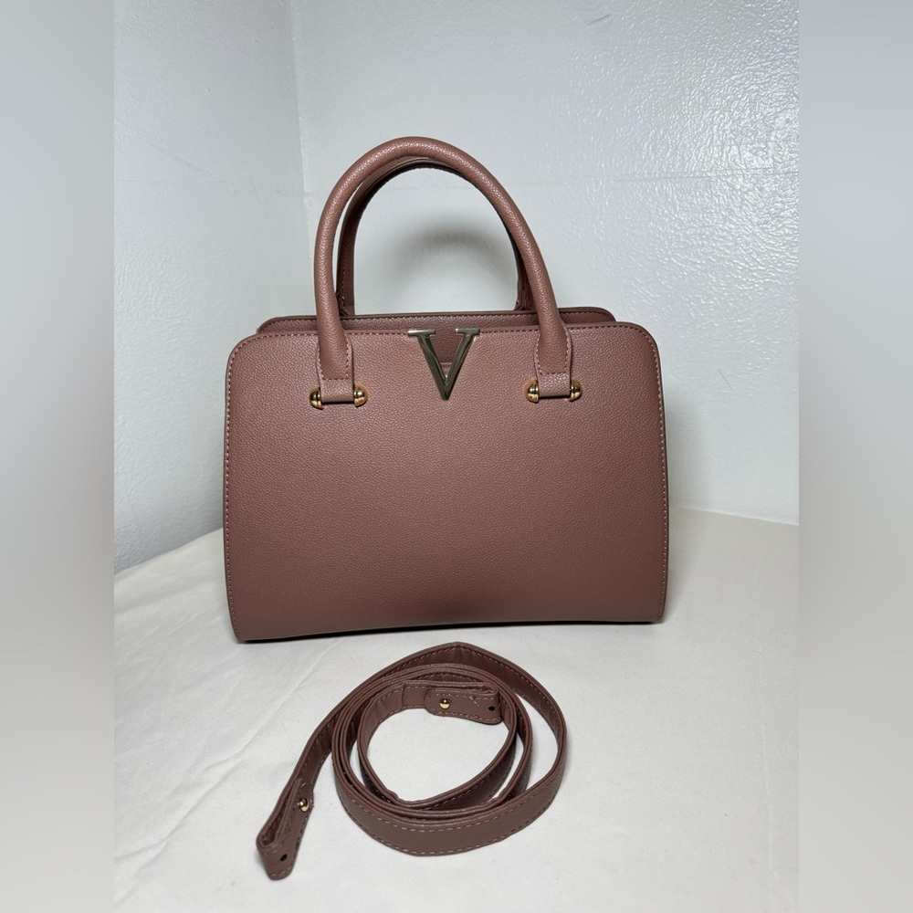 Crossi Handbag light brown gold with a removable strap NWT